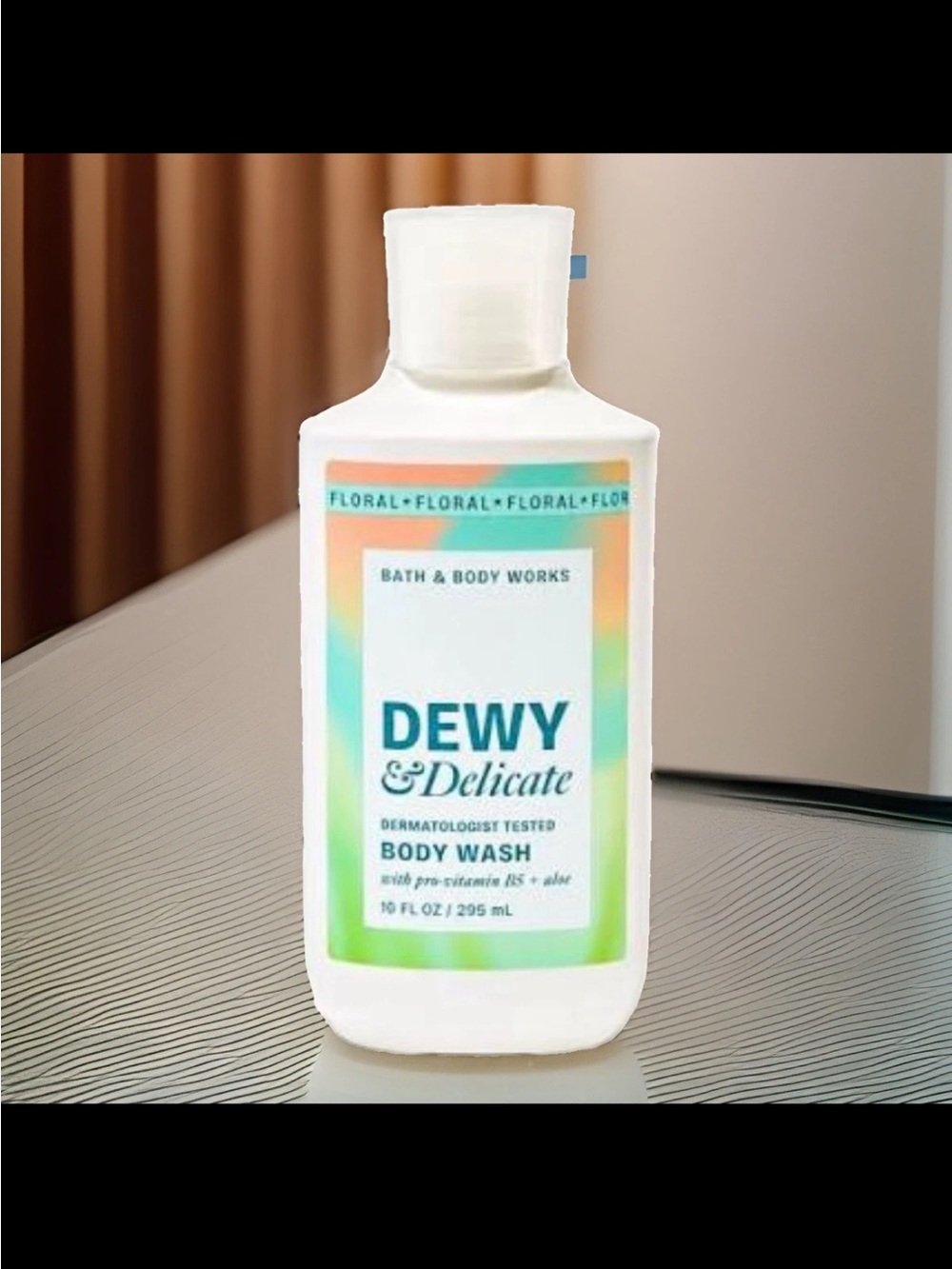 Bath & Body Works Body Wash- Dewy & Delicate (10 fl oz)